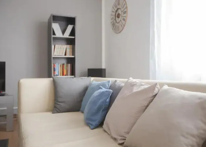 Apartman Retrovizor